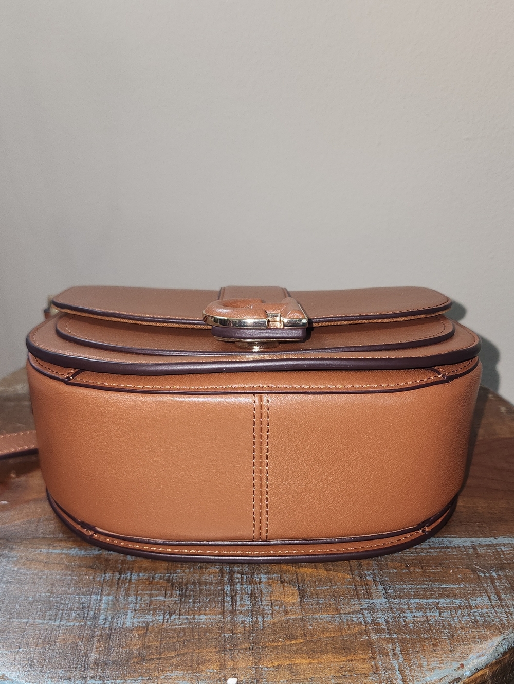 Cole Haan Brown Caramel Leather Signature Crossbody Purse Gold Hardware - Picture 7 of 16
